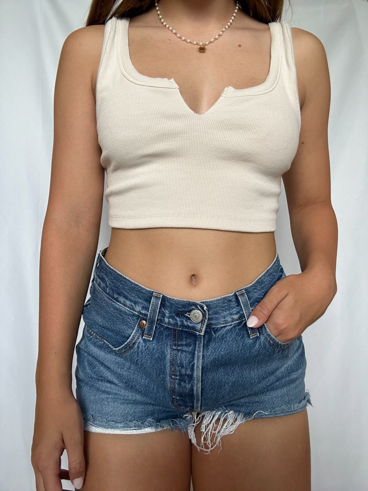 Eggshell tank