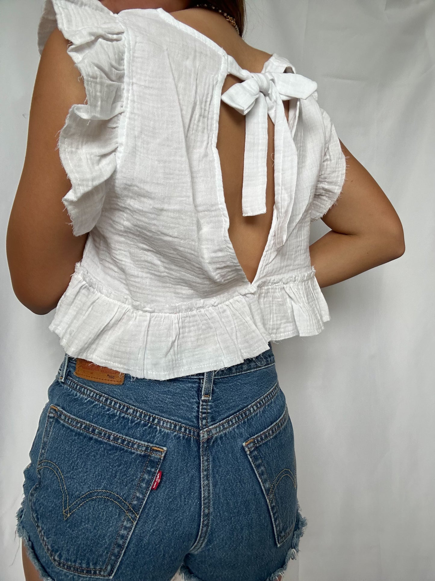 Open back bow top