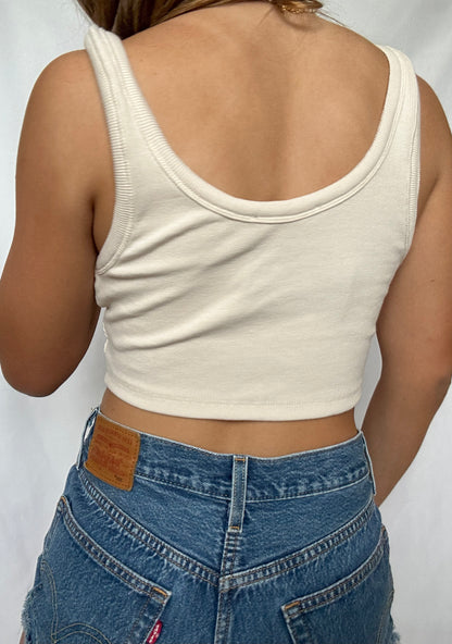 Eggshell tank
