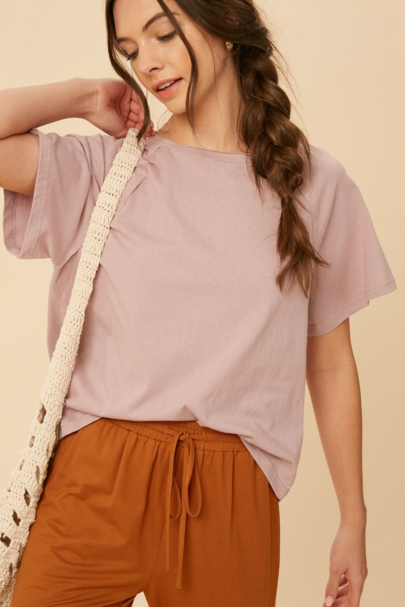 Round neck tee with o-ring